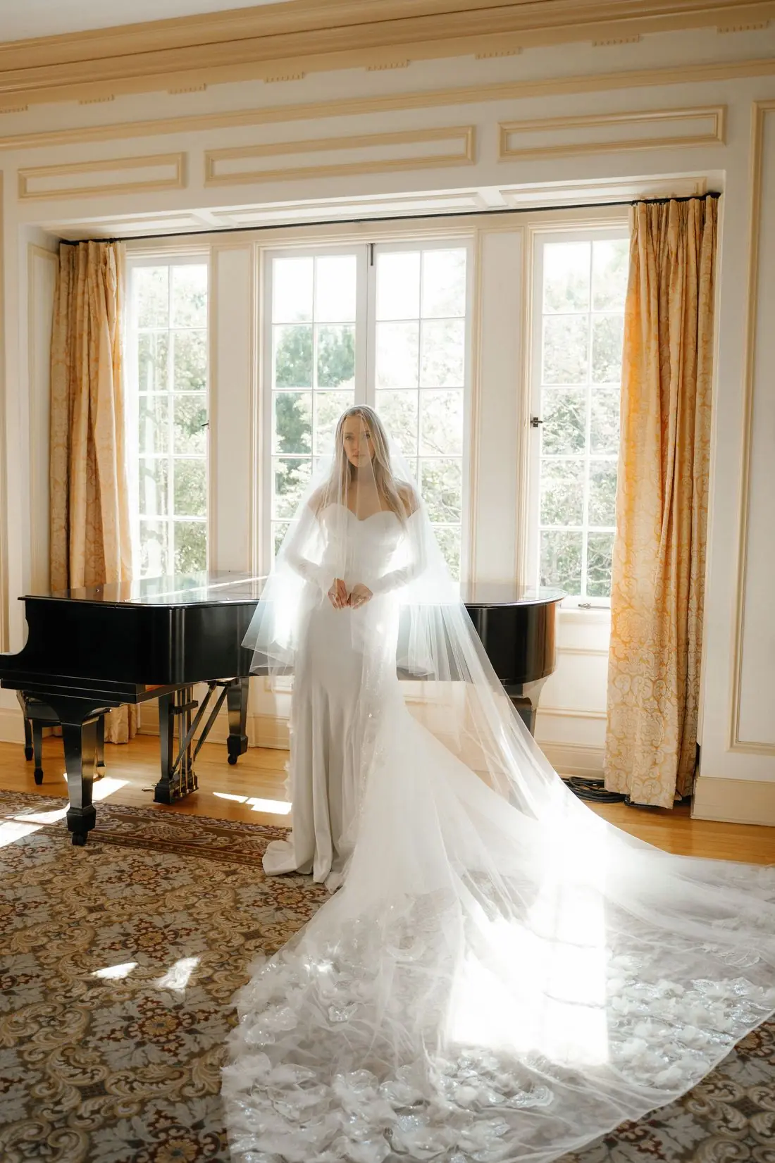 Bridal portraits, Music Academy of the West, Montecito